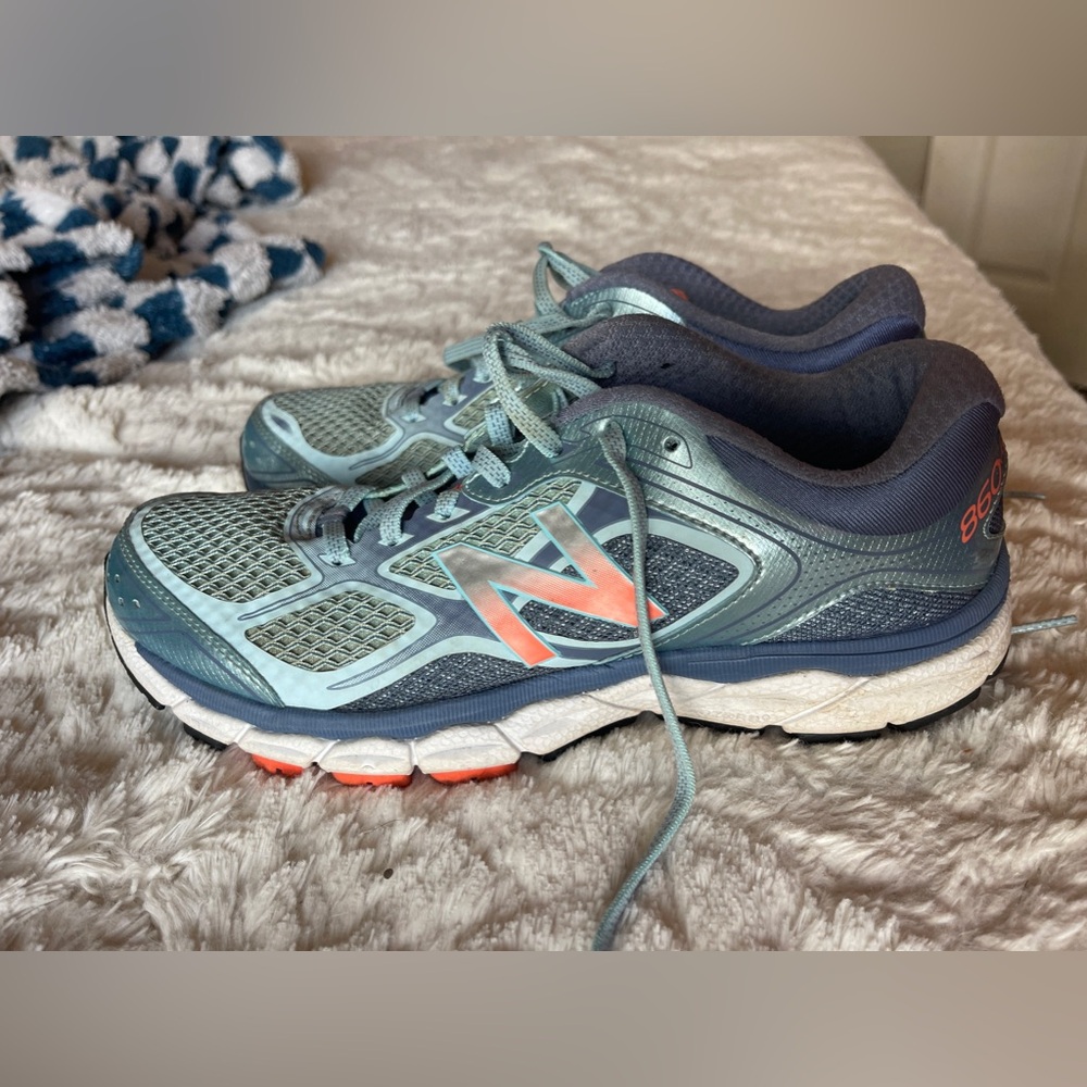 New balance running shoes